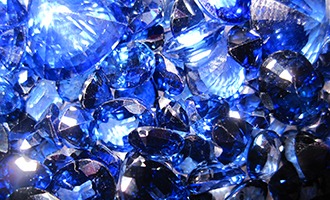 Zafír hűség szimbóluma